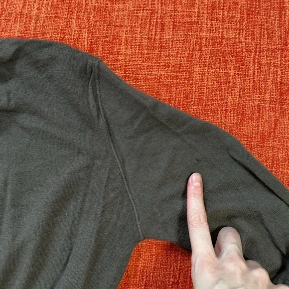 Loro Piana Italy Brown Cashmere Crewneck Sweater Knit - Picture 11 of 13